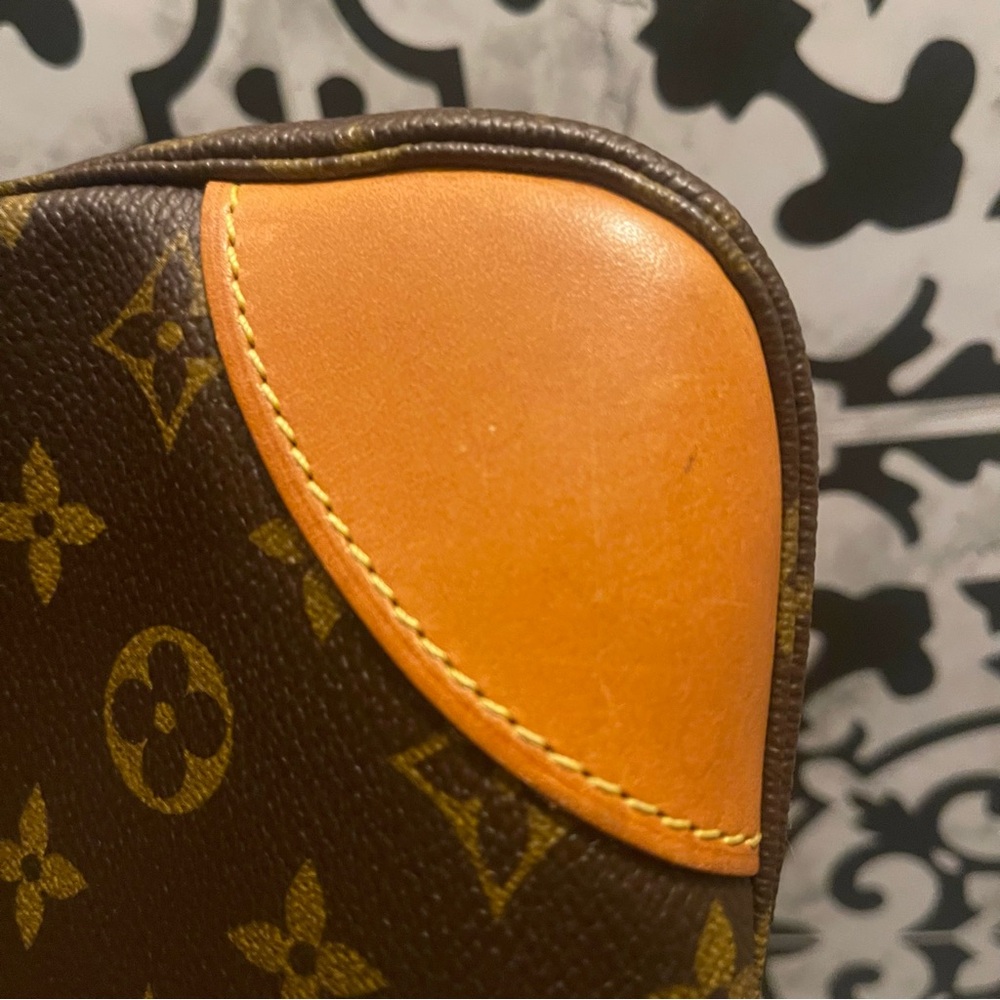 EUC Louis Vuitton Boulogne 35 - Picture 7 of 13
